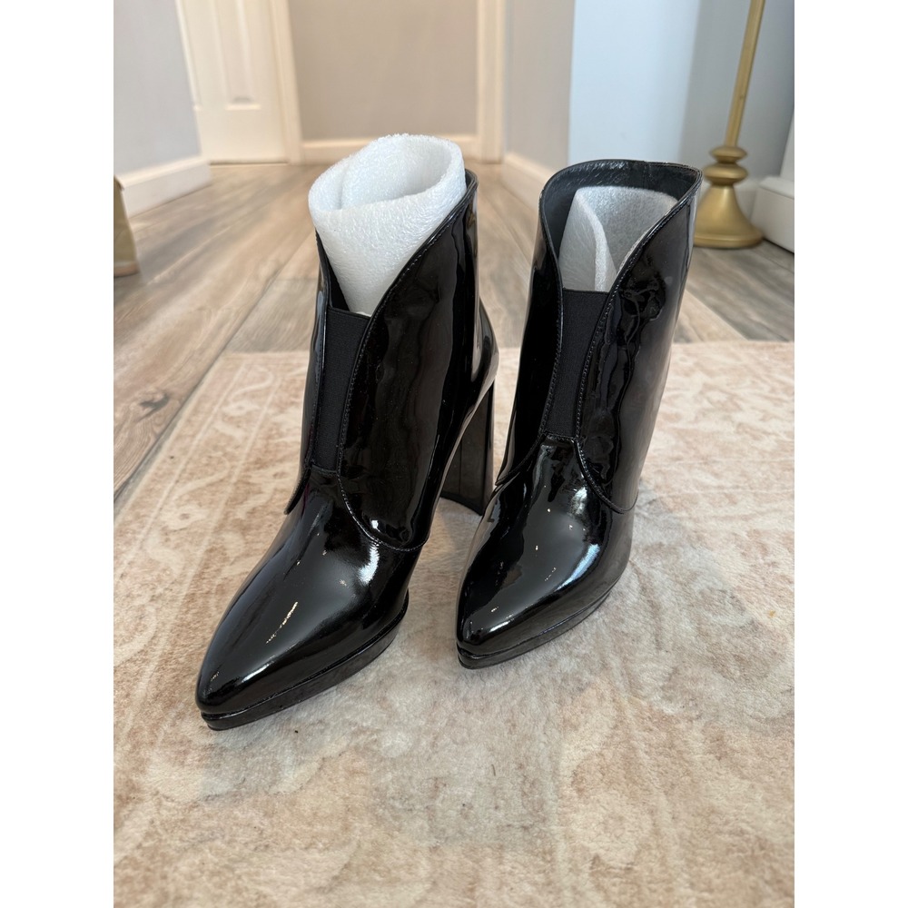 Stuart Weitzman Looksharp Black Patent Leather Block Heel Ankle Boots 6M‎
